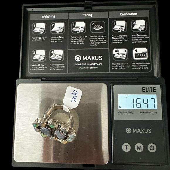 Two Stunning Blue Opals Center & Ethiopian Opals Ring in Solid Sterling Silver - Picture 7 of 9